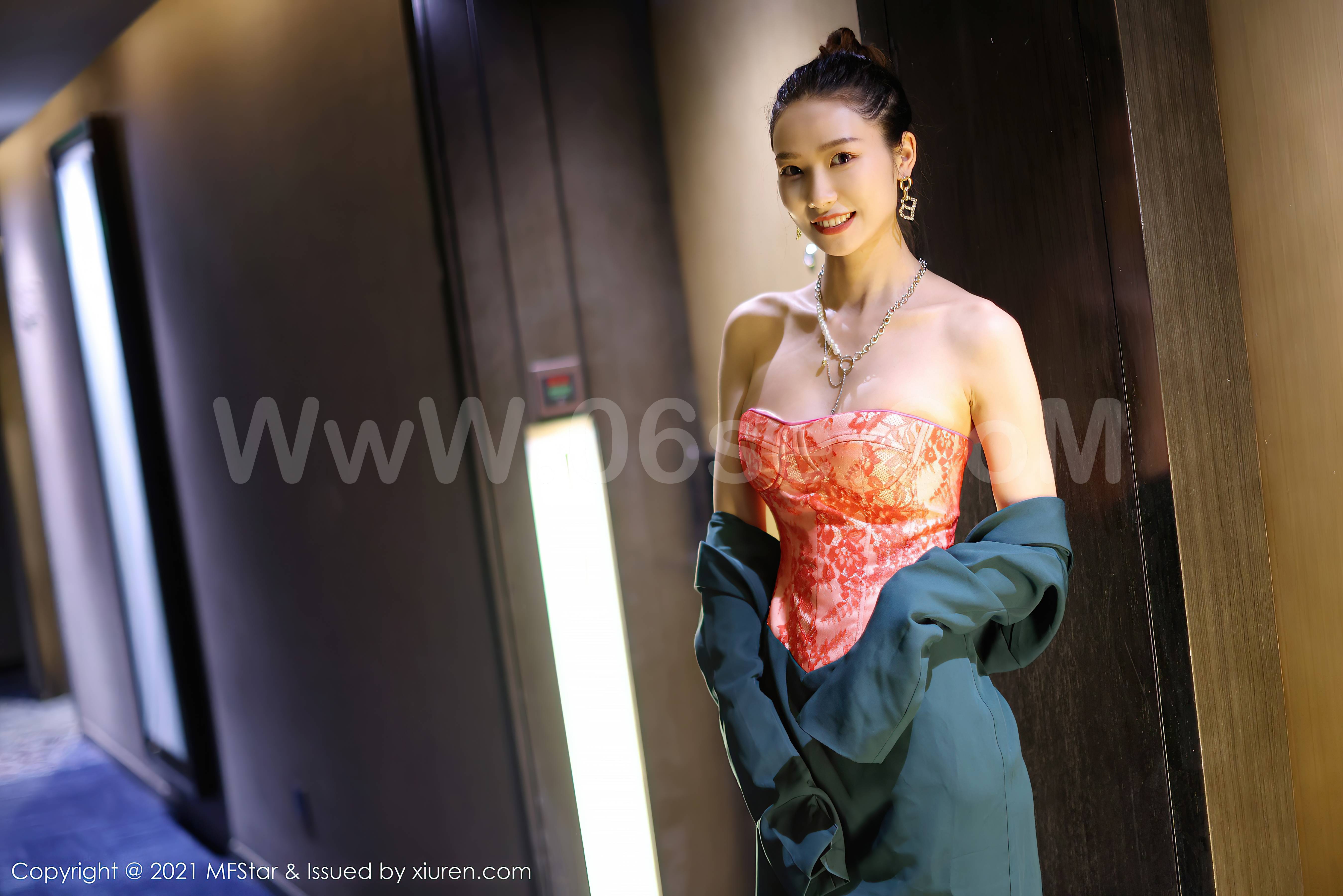 图片[15]-[MFStar范模学院] 2021.06.02 Vol.500 方子萱 [45P407MB]-六色网