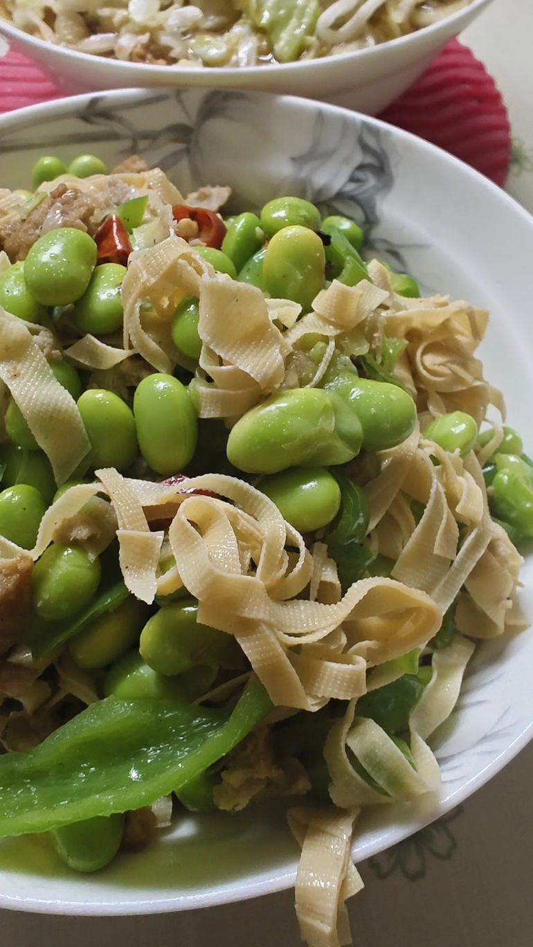 百叶毛豆炒肉丝