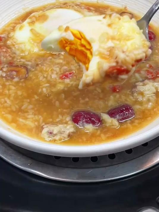 醪糟蒸蛋,女孩子每隔几天喝上一碗