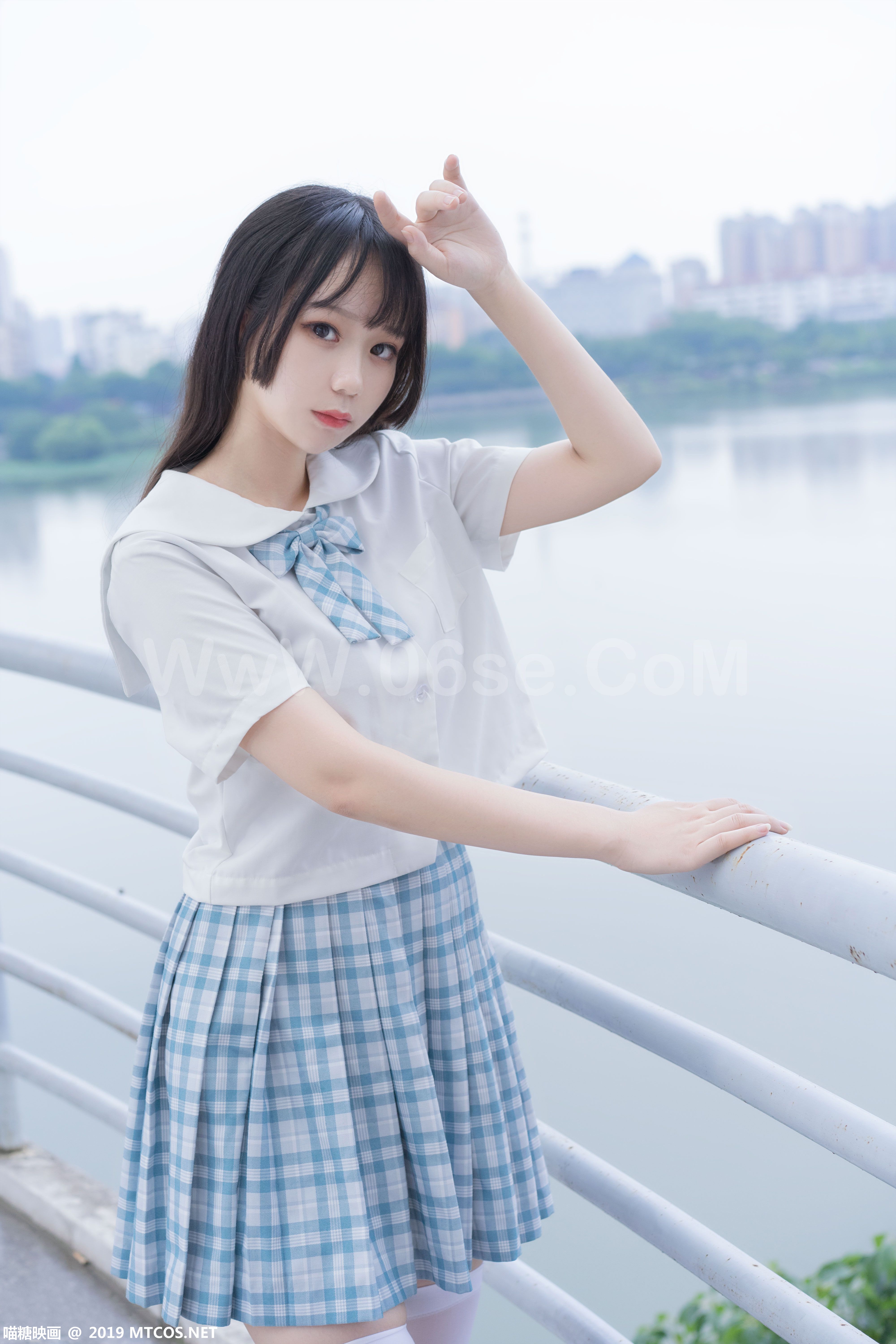 图片[10]-[MTCos] 喵糖映画 Vol.015 半度度度喵 白丝格子裙-六色网