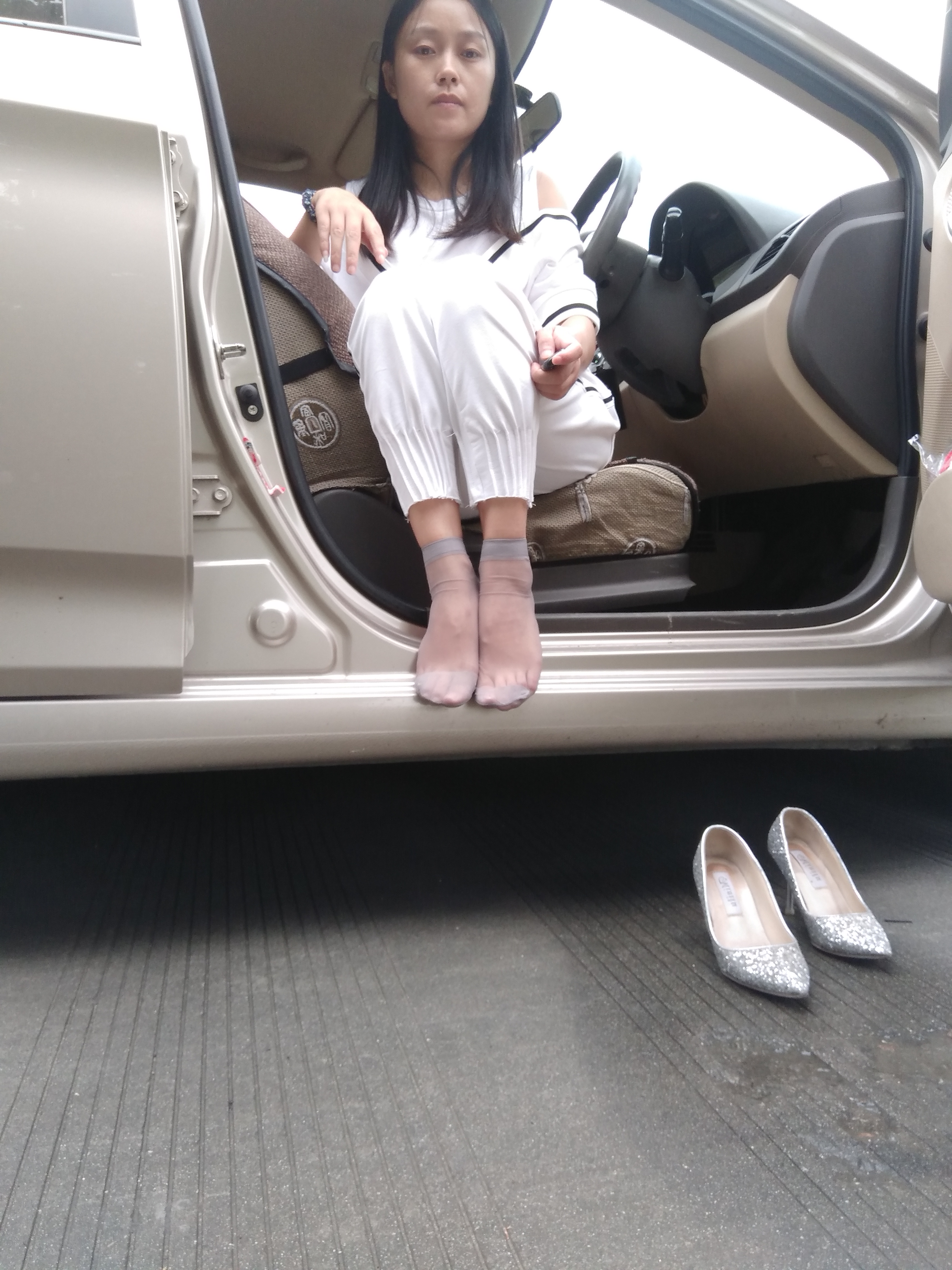 图片[43]-学妹校园寝室短丝系列041期 吴婷婷[72P221M]-六色网