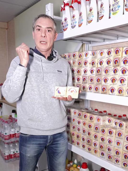 爱穿白衣服的宝子们快来试试鸡头皂 不仅洗干净还有点淡淡的清香