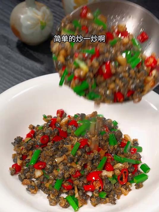 这道小炒田螺肉嘎嘎好吃