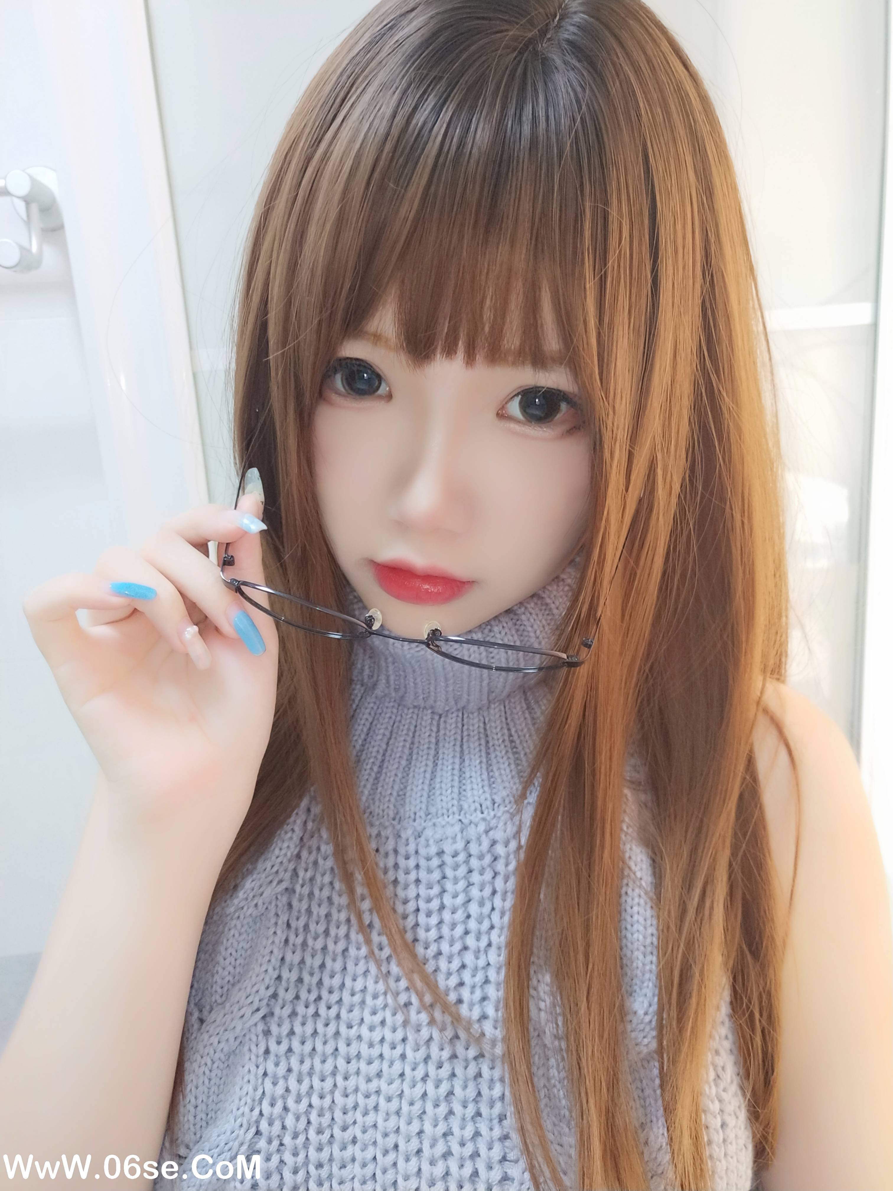 图片[37]-雪晴 – NO.027 黑丝漏背毛衣[156P+38V2.23G]-六色网