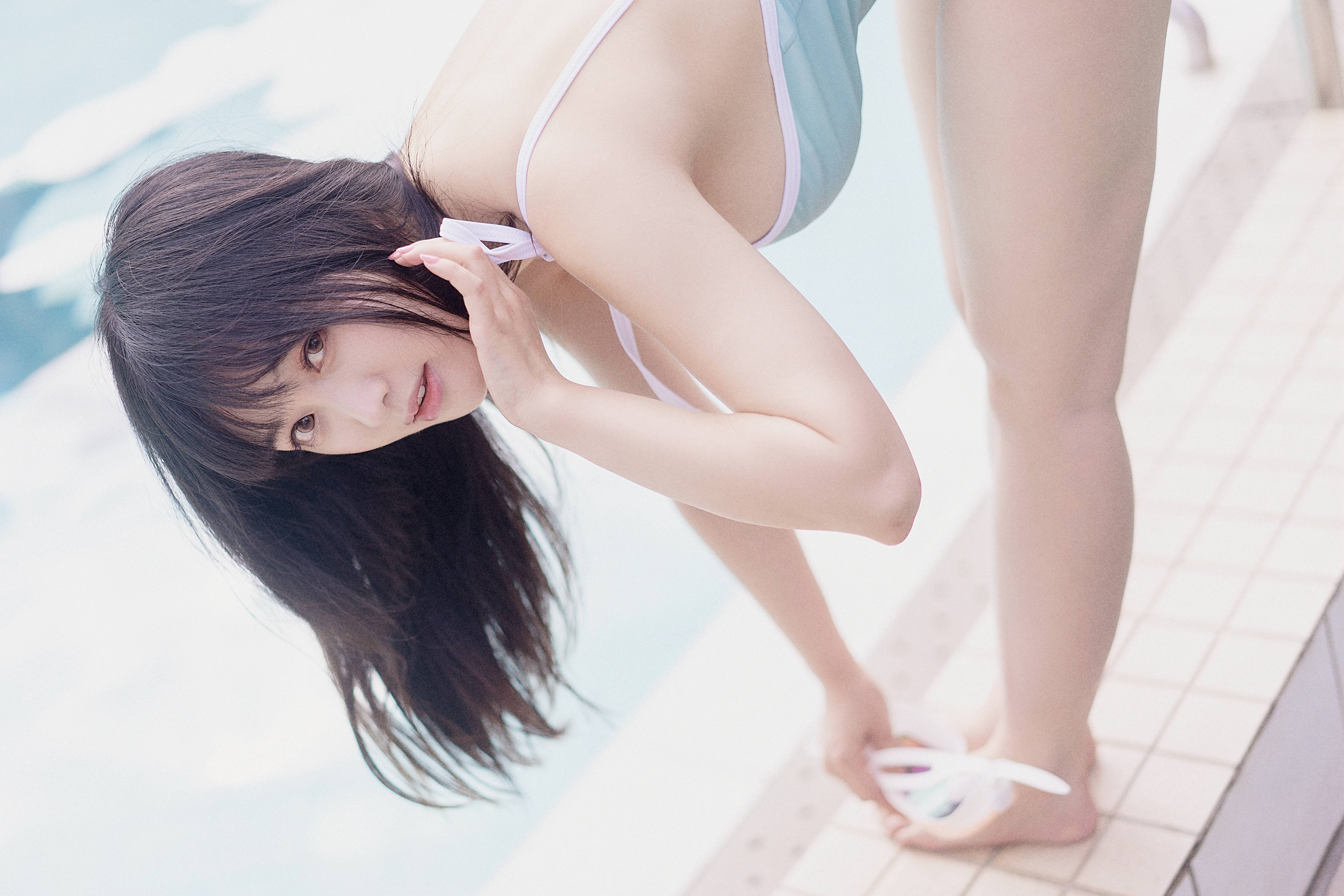 图片[22]-小何同学 – 060 尾巴泳池 [40P+1V292M]-六色网