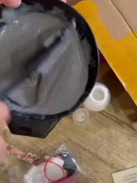圣迪卡洛 奶茶灰棕色。黄黑皮都可染