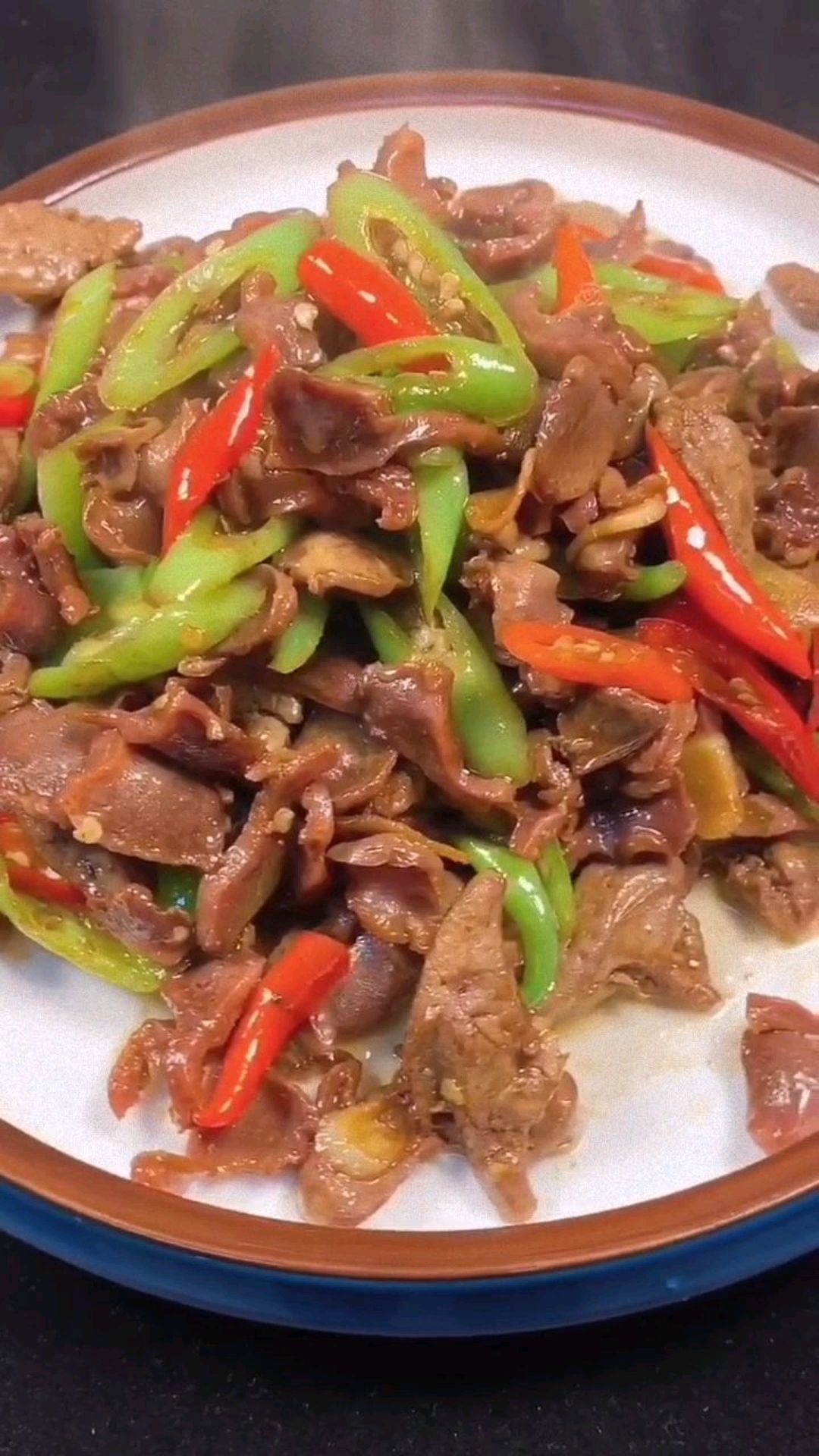 好吃的酱油炒鸡杂来了
