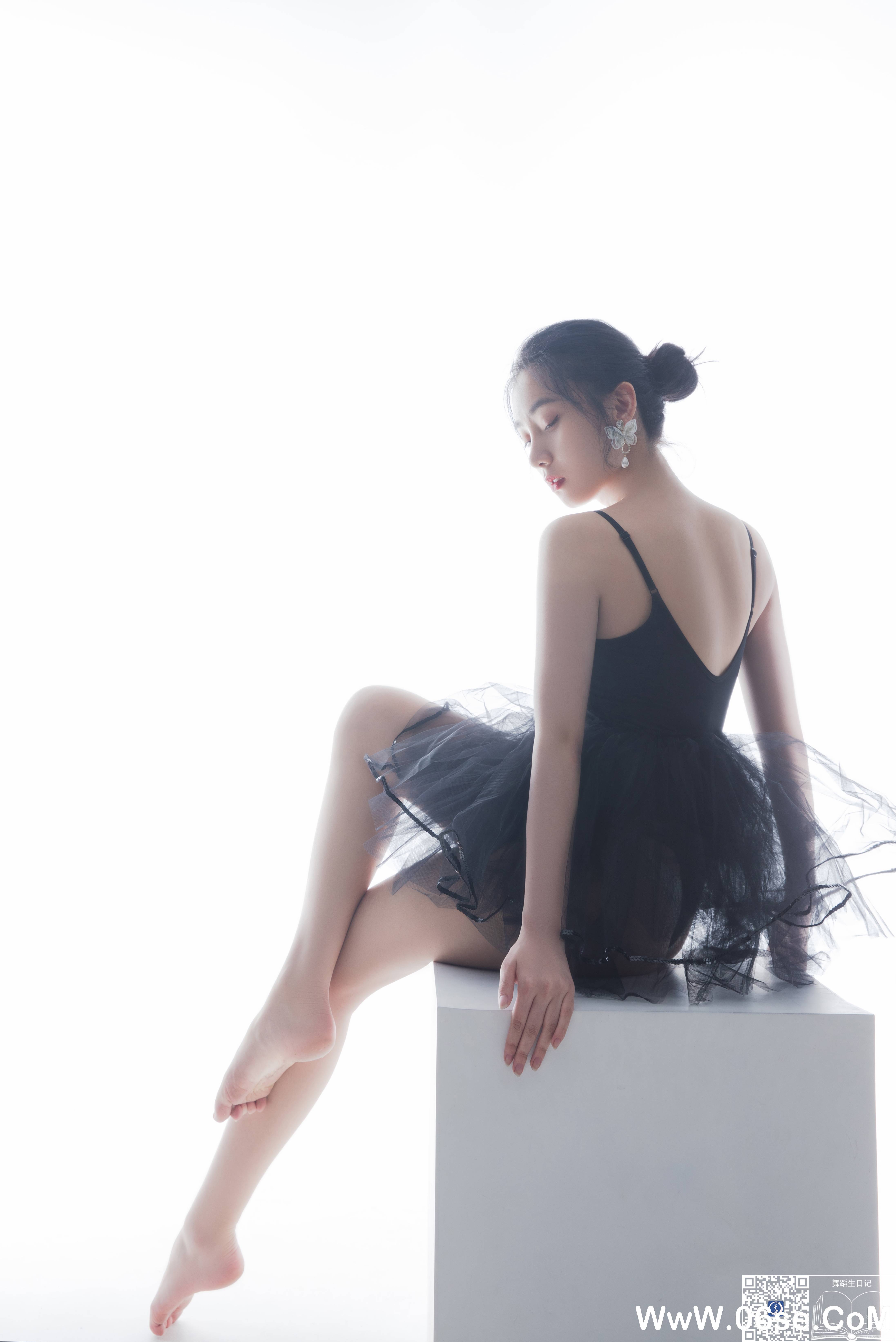 图片[22]-[GALLI嘉丽]舞蹈生日记 019 – 唐可[28P209M]-六色网