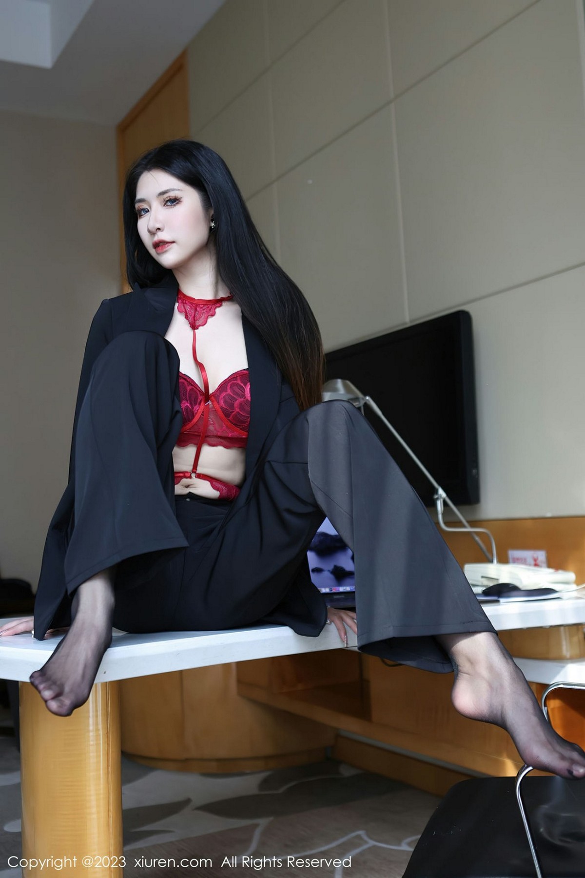 图片[38]-【XiuRen秀人網】2023.03.13 Vol.6402 依娜Yina【112P】-六色网