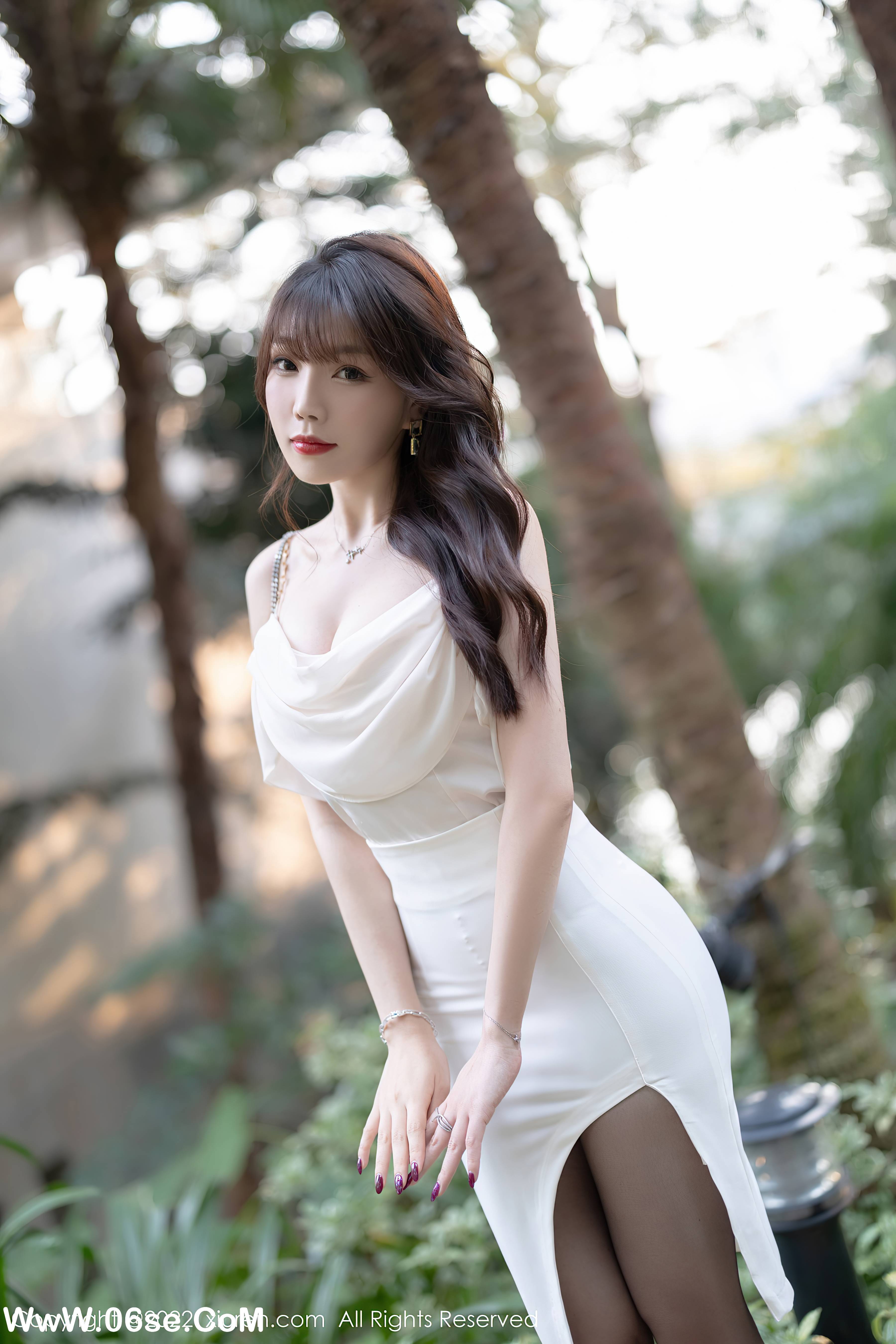 图片[2]-[XIUREN秀人网] 2022.04.22 NO.4913 芝芝Booty[72+1P575M]-六色网