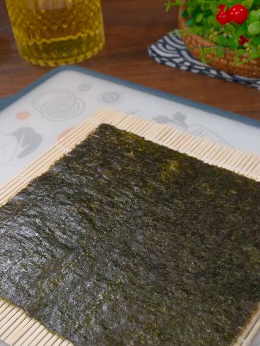 学会在家做寿司卷，几分钟就能搞定，比买的还好吃，干净又卫生