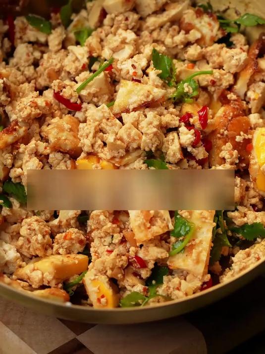 厨房小白零失败，减脂鸡蛋拌豆腐食谱