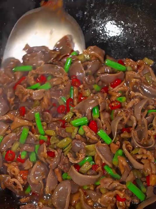 这样做的炒鸡杂,酸辣脆爽