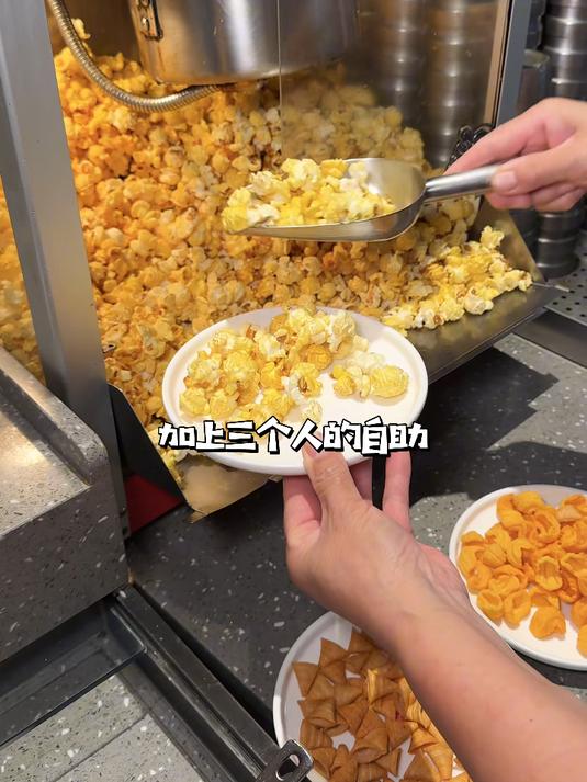 今天不做饭,带爸妈来霞浦