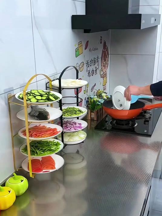 壁挂多层备菜架，碗碟剩菜整齐放，拿取顺手！#厨房神器##多层置物架#