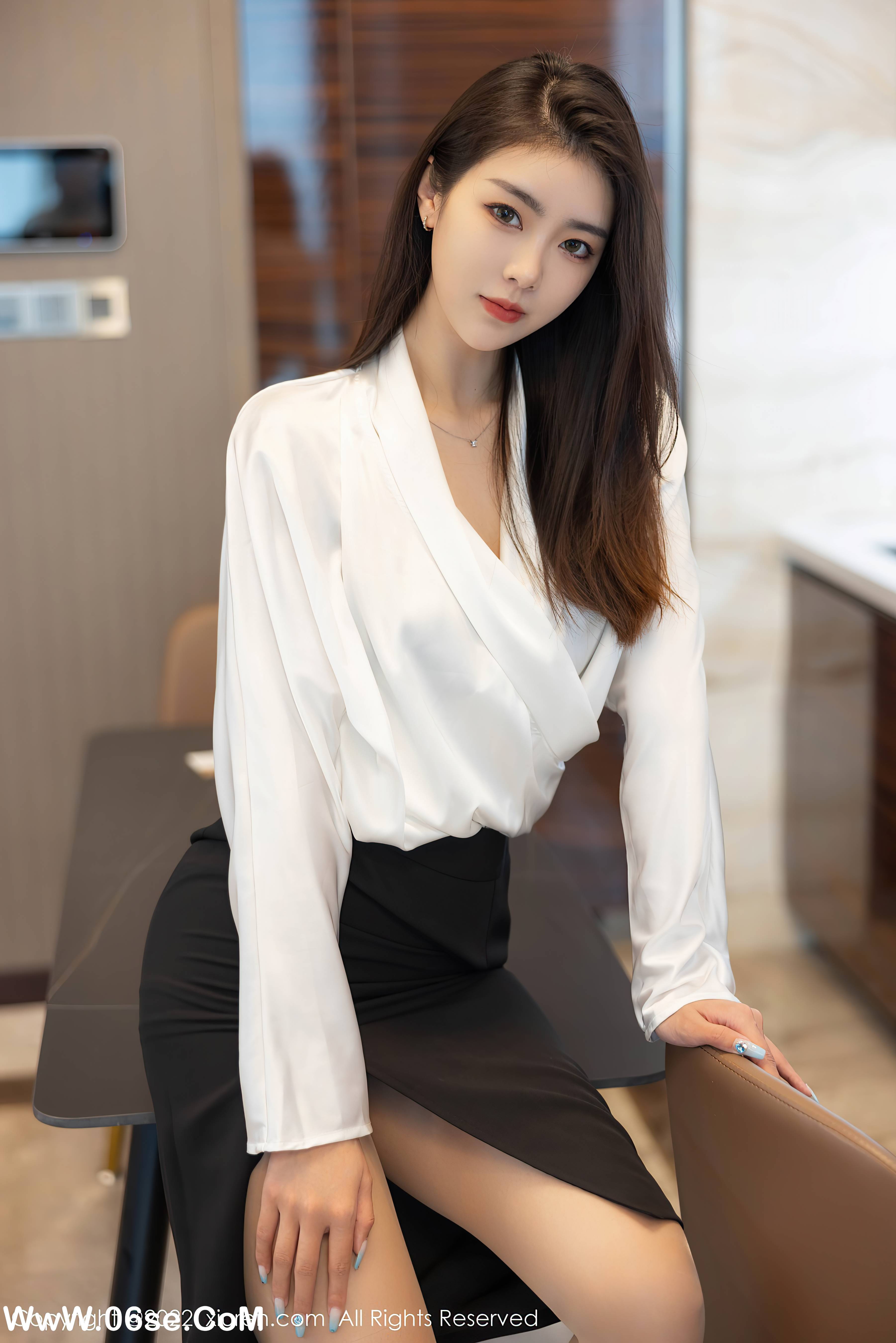 图片[21]-[XIUREN秀人网] 2022.04.14 NO.4869 可樂Vicky[70+1P651M]-六色网