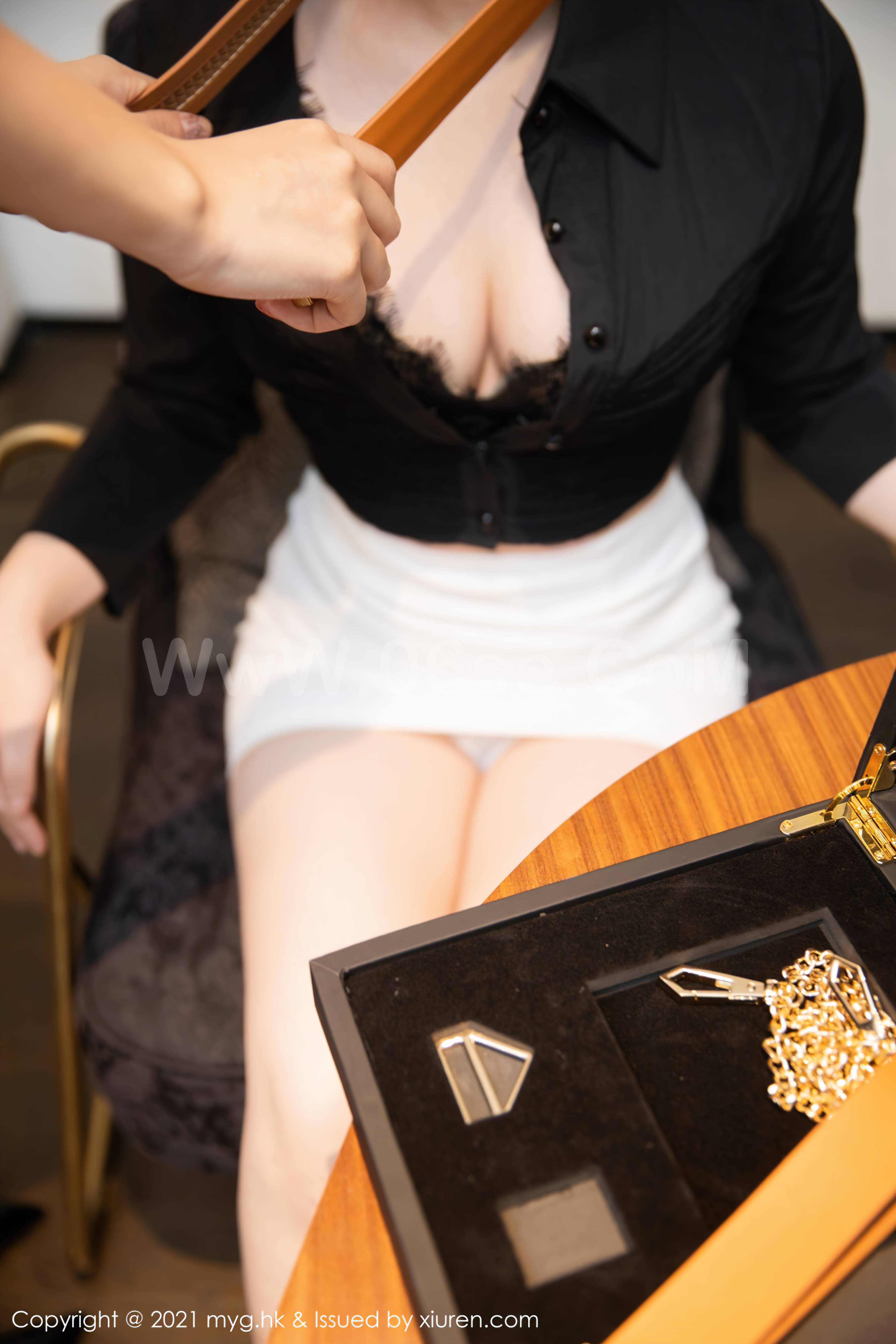 图片[19]-MyGirl Vol.559 绮里嘉Carina-六色网