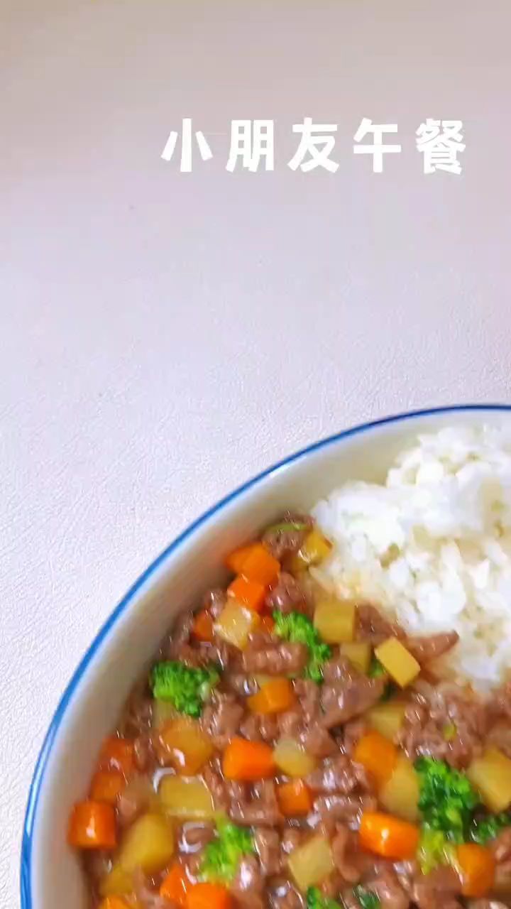 牛肉炖土豆做法