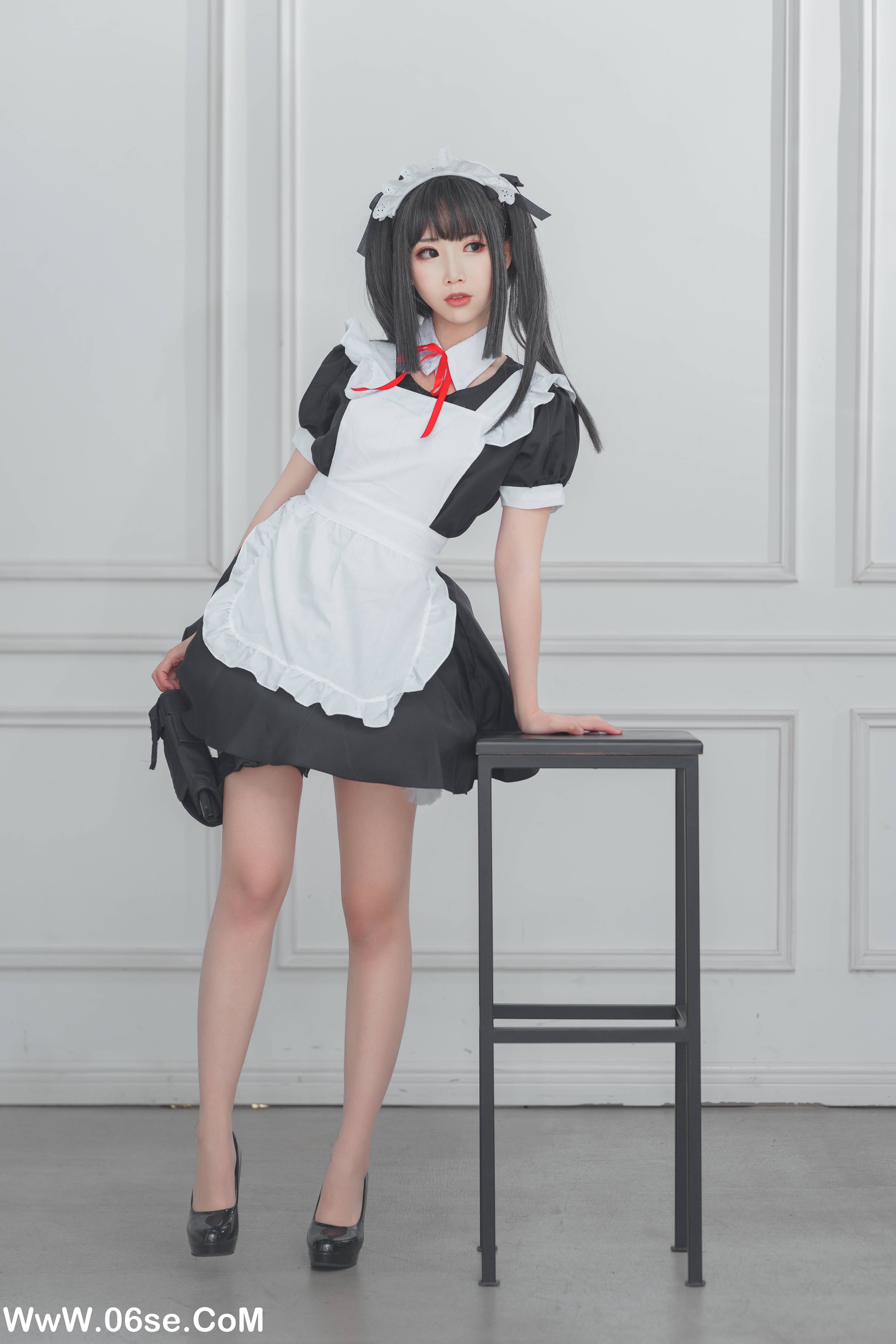 图片[2]-Coser面饼仙儿 NO.037 – 左轮女仆[15P124M]-六色网