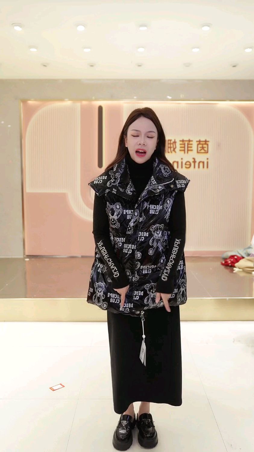 黑色羽绒马甲新款秋冬韩国东大门外穿中长款马甲