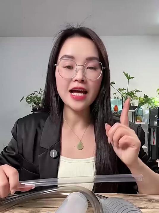 多功能鱼缸虹吸换水器，抽水洗沙清理全覆盖，水族养殖必备器材#养鱼必备好物##鱼缸清洁##吸