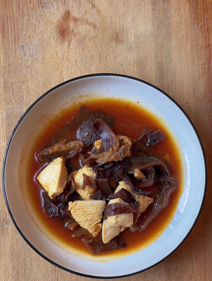 鸡胸肉怎么做,像我这样炒木耳,简单好吃