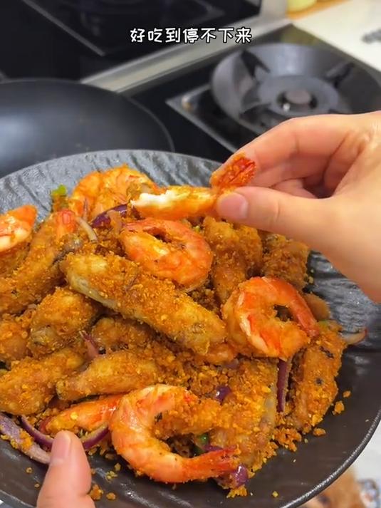 在家复刻香港大排档！港式蒜香避风塘料，蒜香酥脆