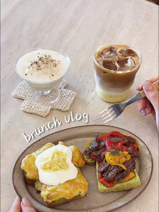 早餐吃什么｜烤彩椒牛肉三明治+酒酿冰豆花+榴莲拿铁