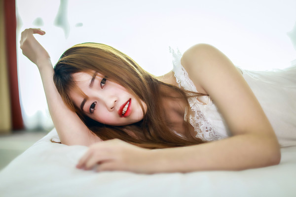 图片[2]-少女室内日常-六色网