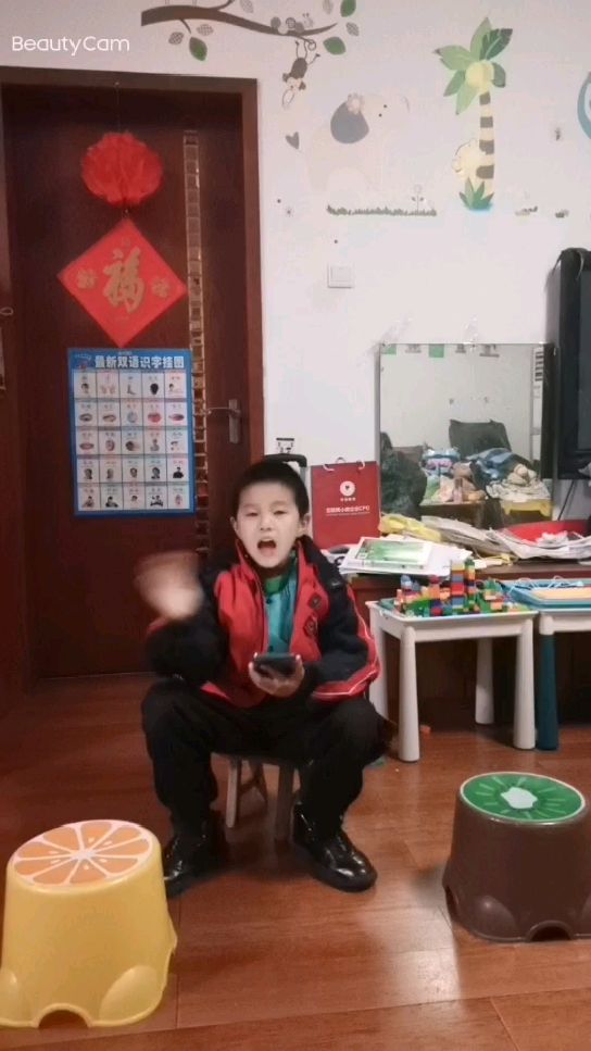 英文介绍来一段