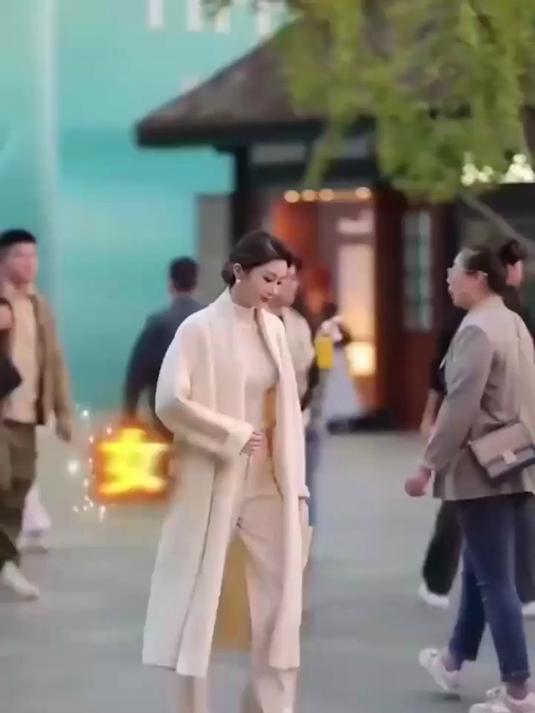 新款赫本风双面帽！渔夫鸭舌两穿，遮阳百搭不挑脸型#夏日防晒必备##百搭遮阳帽#