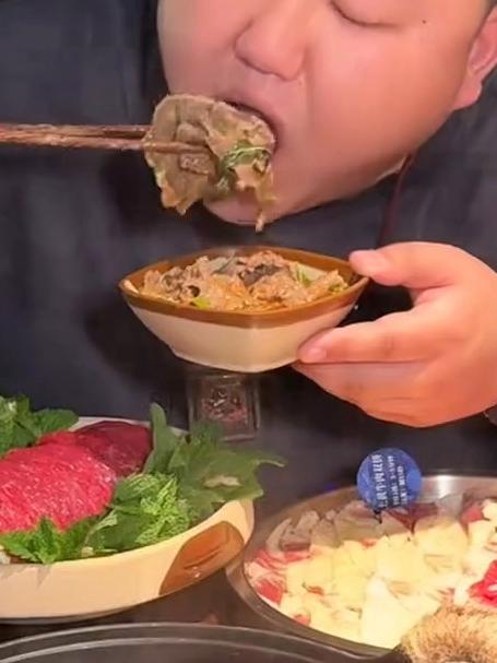 苗翠花南湖酸汤牛肉火锅