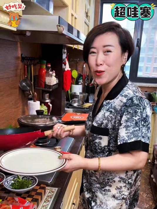 就这么做的炒冷面比烤冷面还好吃还入味这个更吸味更香