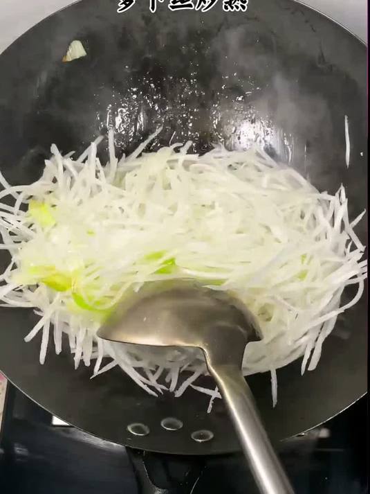 萝卜丝汤家常菜 鸡蛋的神仙吃法 萝卜汤 晚饭吃什么