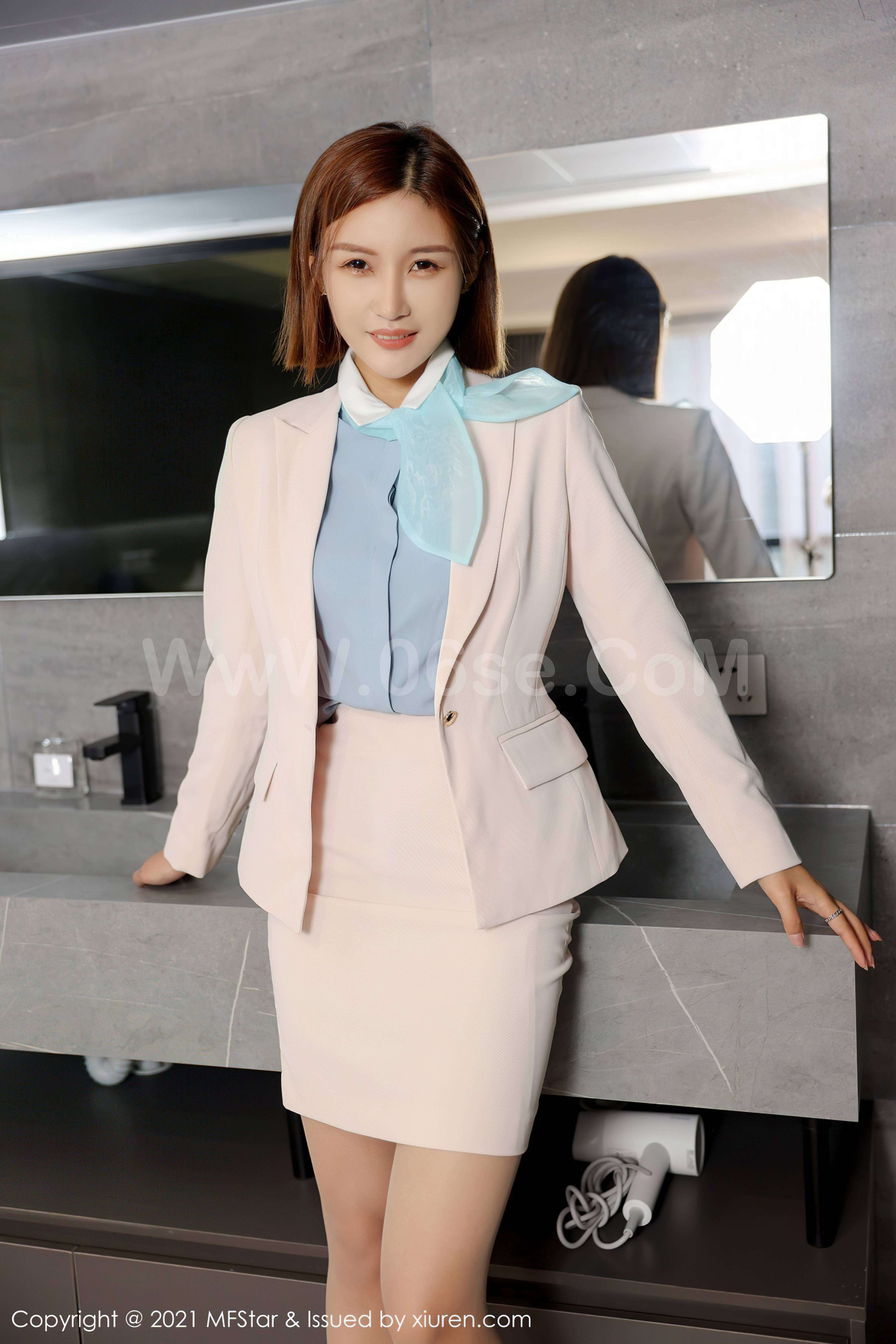 图片[11]-[MFStar模范学院]2021.10.20 Vol.537 王蜜[42+1P417M]-六色网