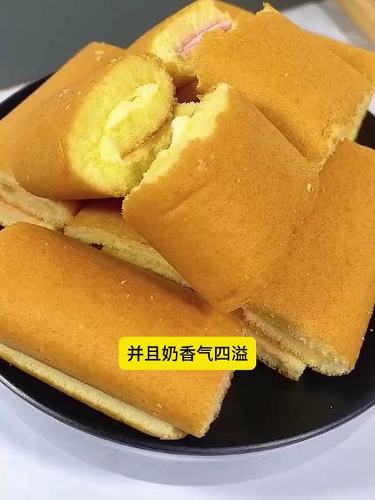 盼盼的蛋黄派瑞士卷老面包,营养早餐的宝藏组合