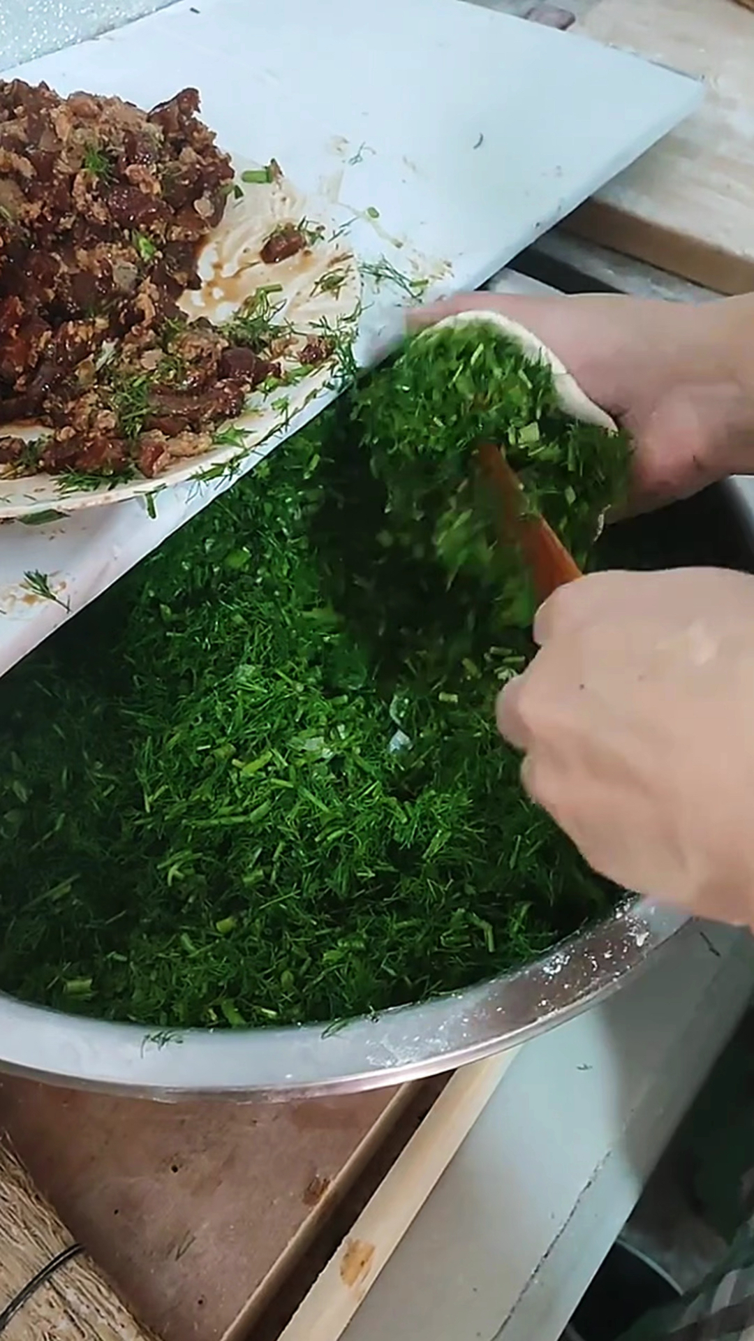 茴香肉馅包子