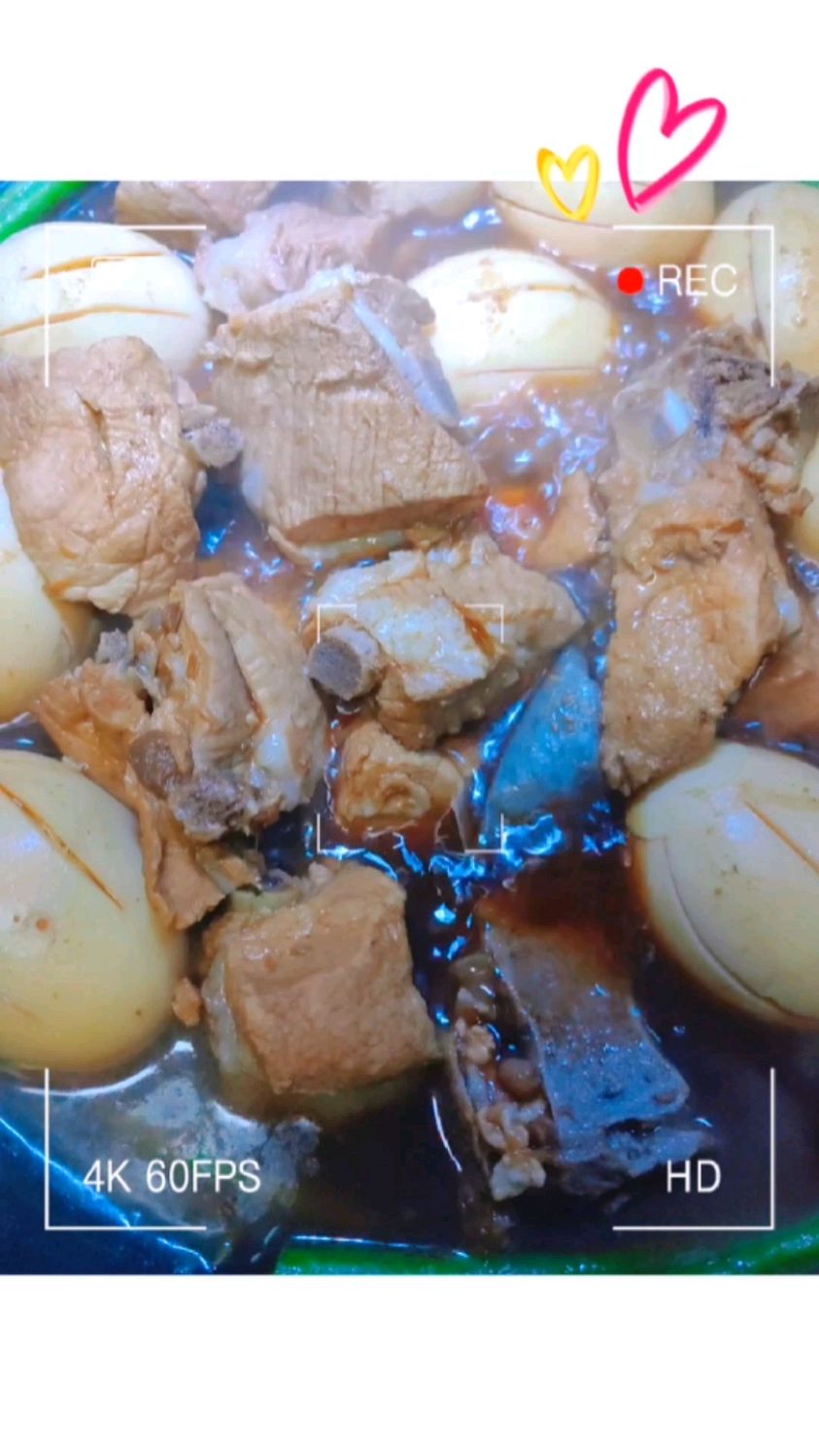 排骨炖蛋,炖排骨可以说是我的代表作之一了!