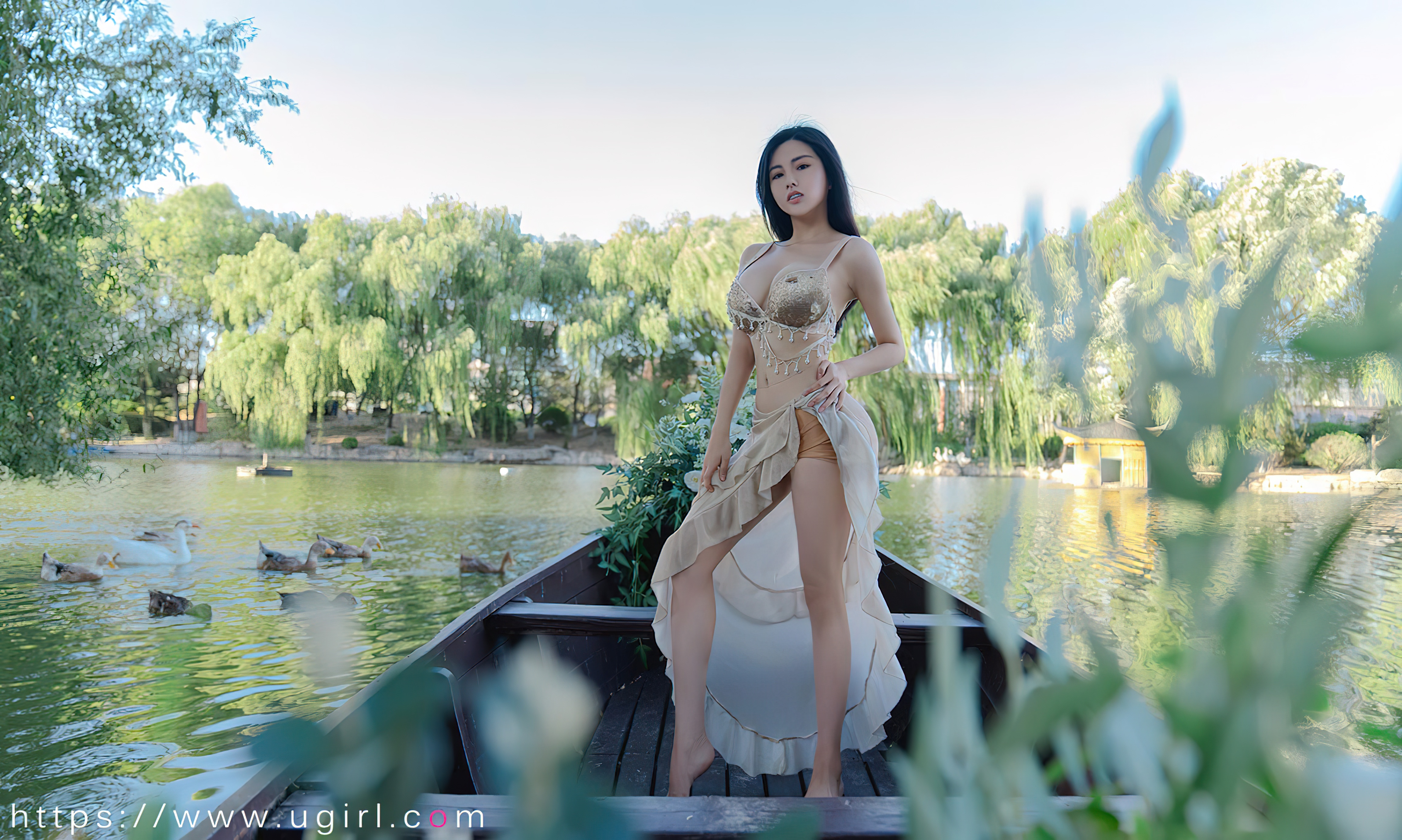图片[33]-[Ugirls爱尤物] No.2414 Selena – Na Lu (娜露)-六色网