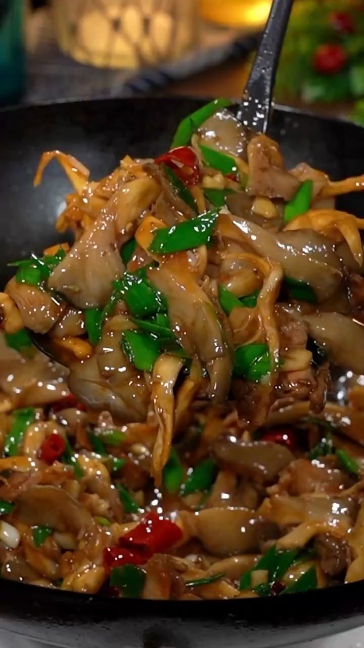 蘑菇炒肉 #下饭菜 #家常菜