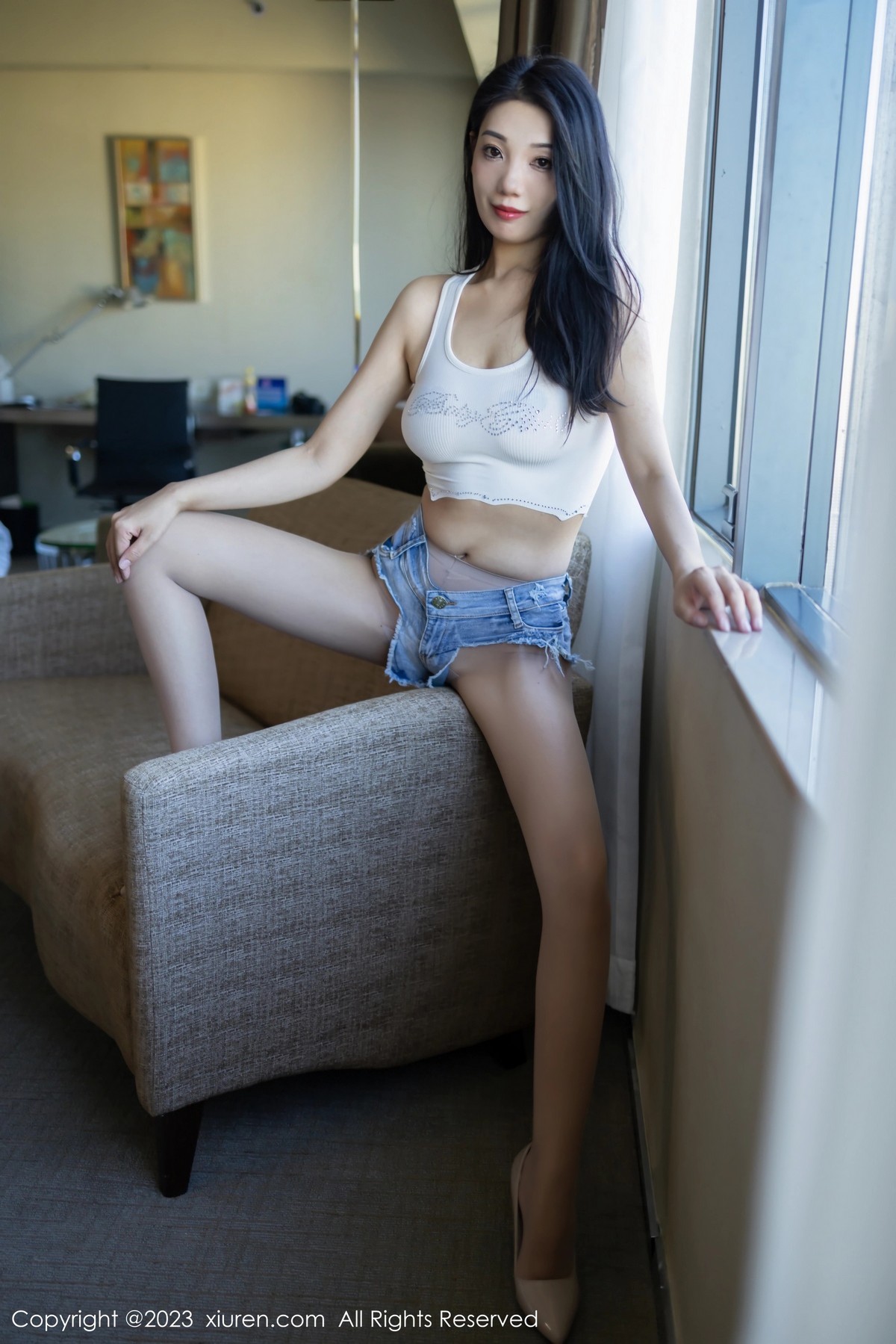 图片[2]-【XiuRen秀人網】2023.03.14 Vol.6411 小泡芙winna【51P】-六色网