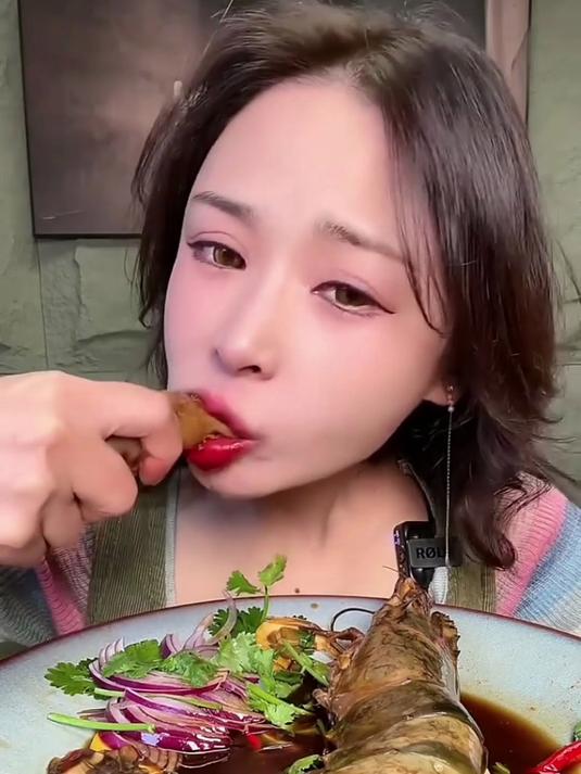 麻辣大虾就选它!海捕黑虎虾肉厚,鲜甜又弹牙～