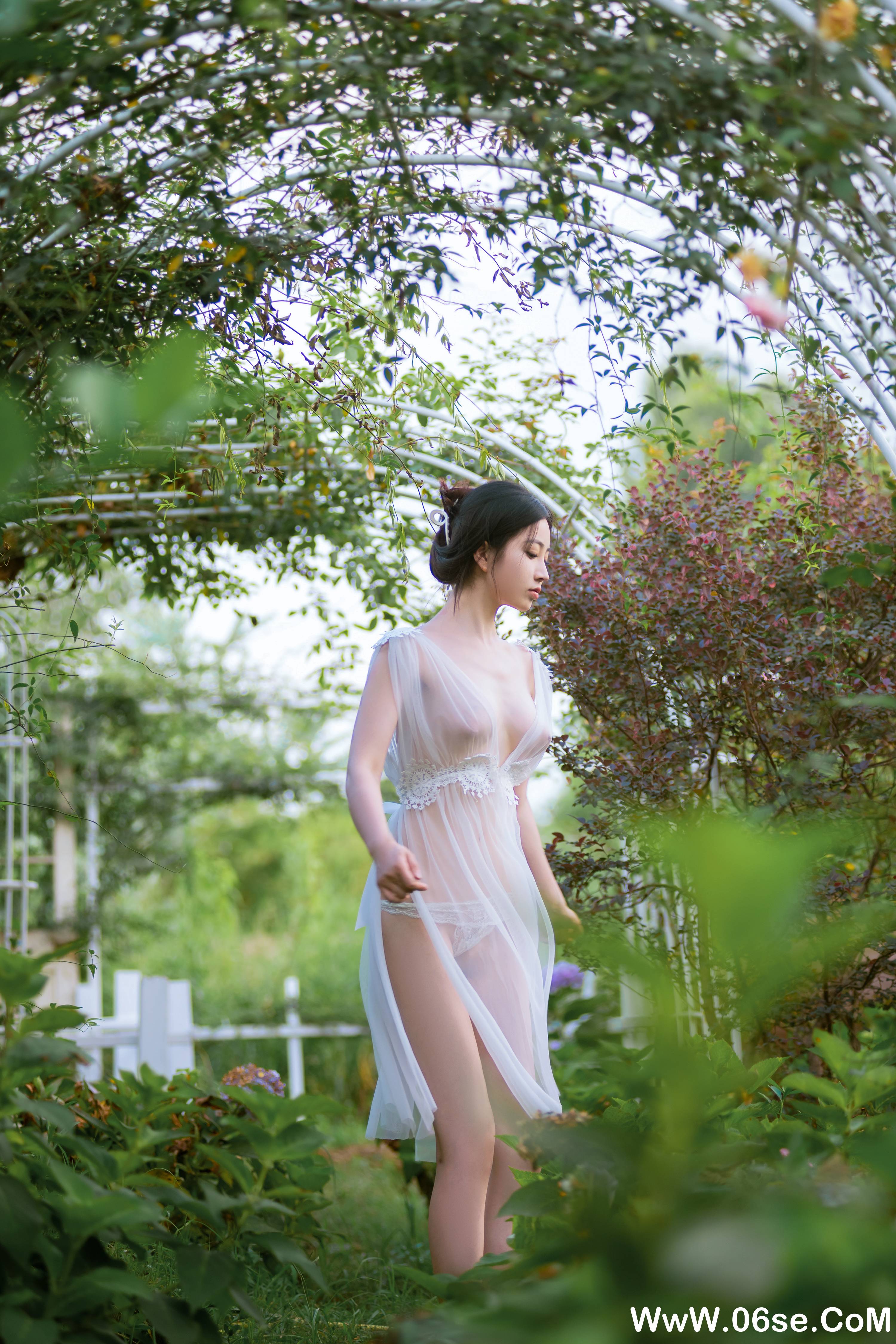 图片[21]-年年Nnian NO.012 — 神明之女 [23P145M]-六色网