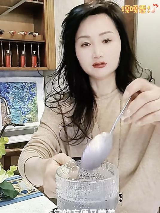 能量爆棚早餐新选择!黑芝麻核桃黑豆桑葚粉,一口喝下全天元气