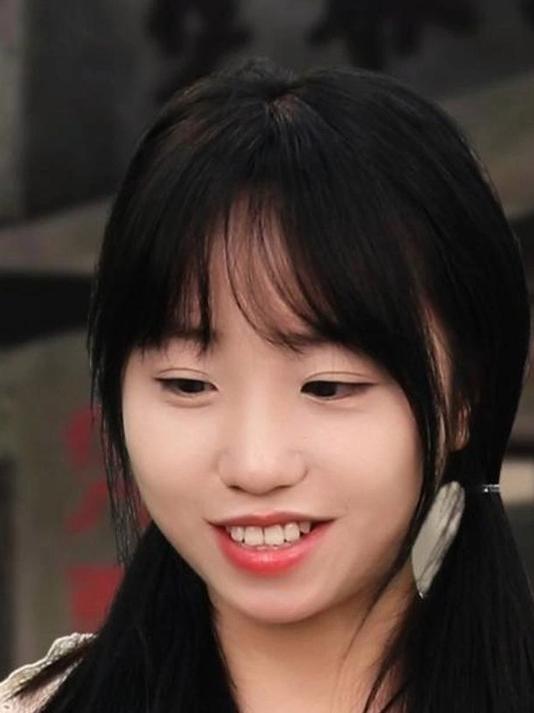 不同年代吃麻辣烫:感觉麻辣烫是不会过时的食物!