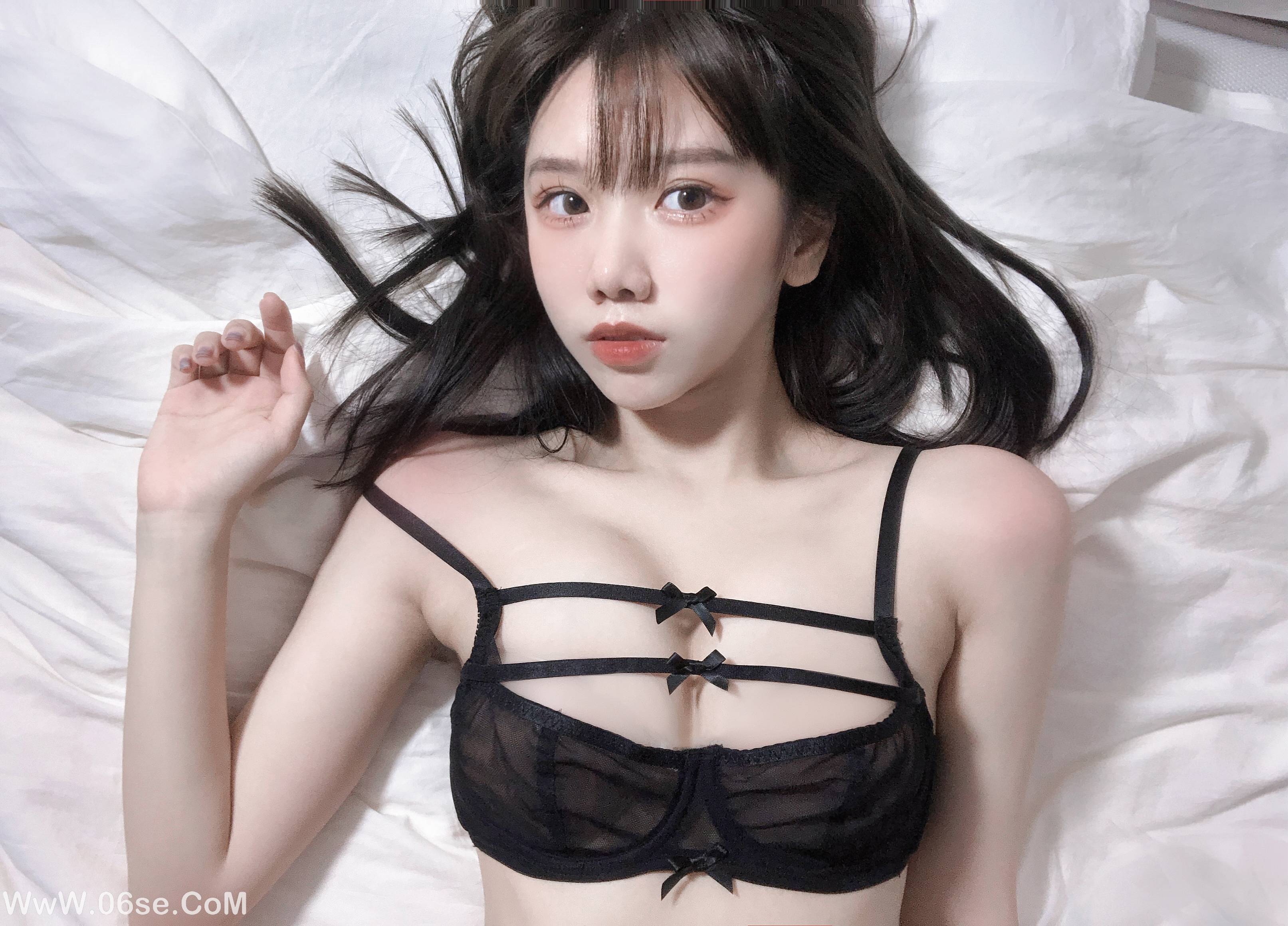 图片[33]-果咩酱 NO.010 – 男友视角[35P129M]-六色网