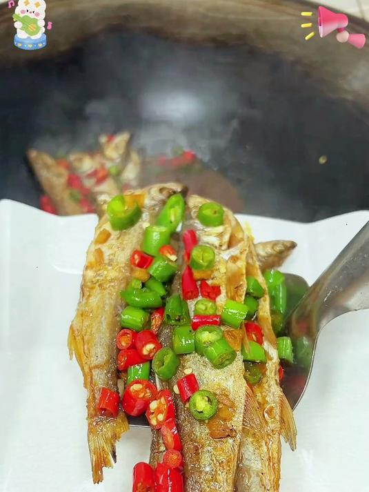 如果您喜欢吃鱼干的话,就要试试咱们湖南这种火焙鱼干