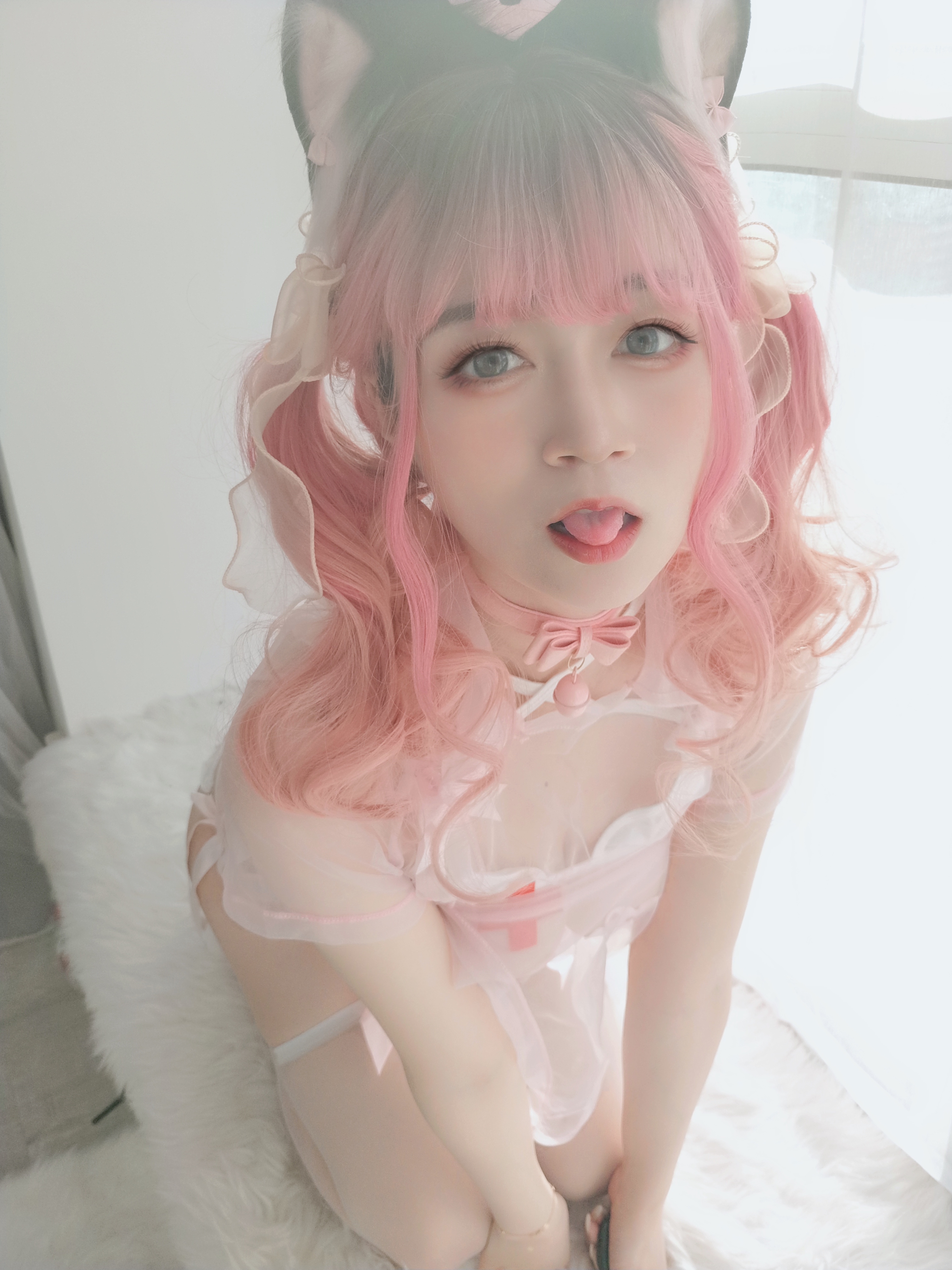 图片[23]-Coser小姐姐白银 NO.053 – 猫咪护士 [34P+1V198M]-六色网