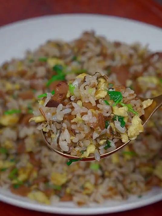 外婆菜炒蛋炒饭的详细做法 蛋炒饭 日常做饭