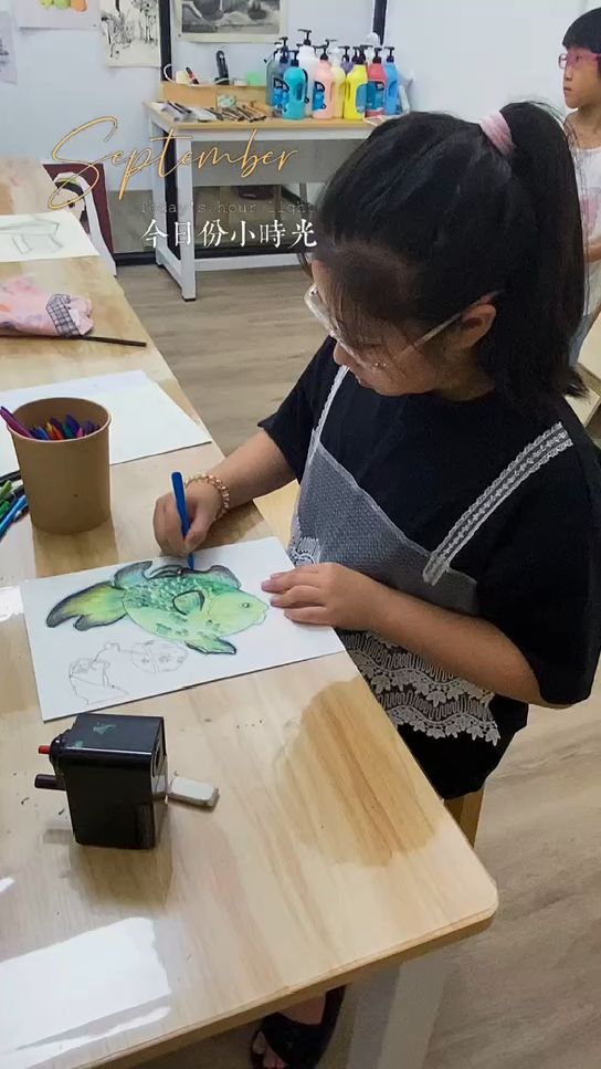 国风彩铅画—金鱼 |汕头博文书画院|